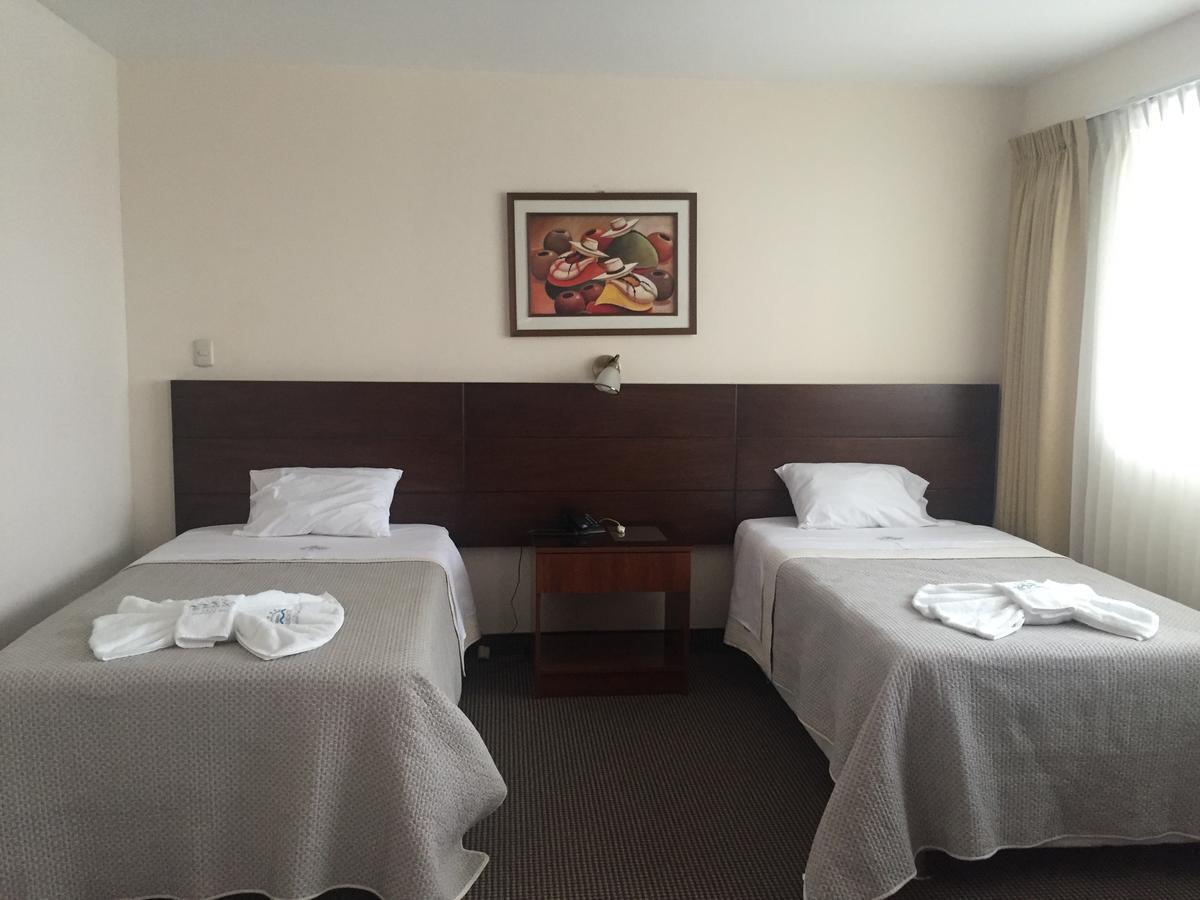 El Puerto Hotel Пакасмайо Екстериор снимка