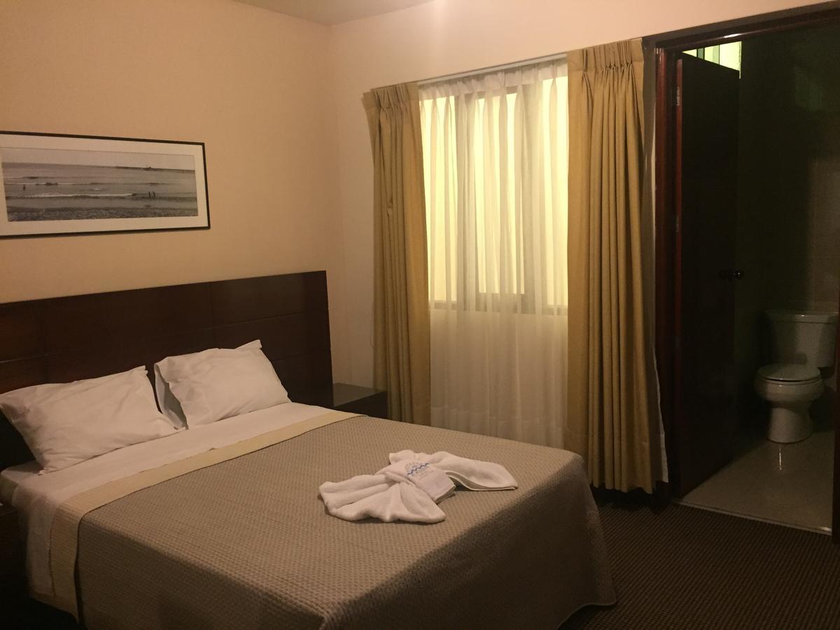 El Puerto Hotel Пакасмайо Екстериор снимка
