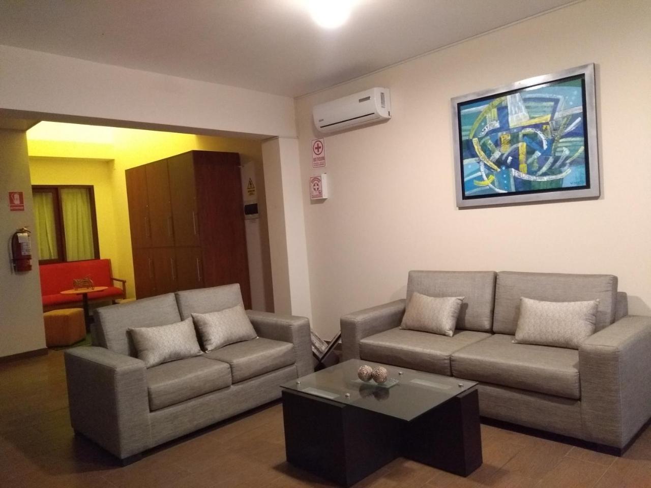 El Puerto Hotel Пакасмайо Екстериор снимка