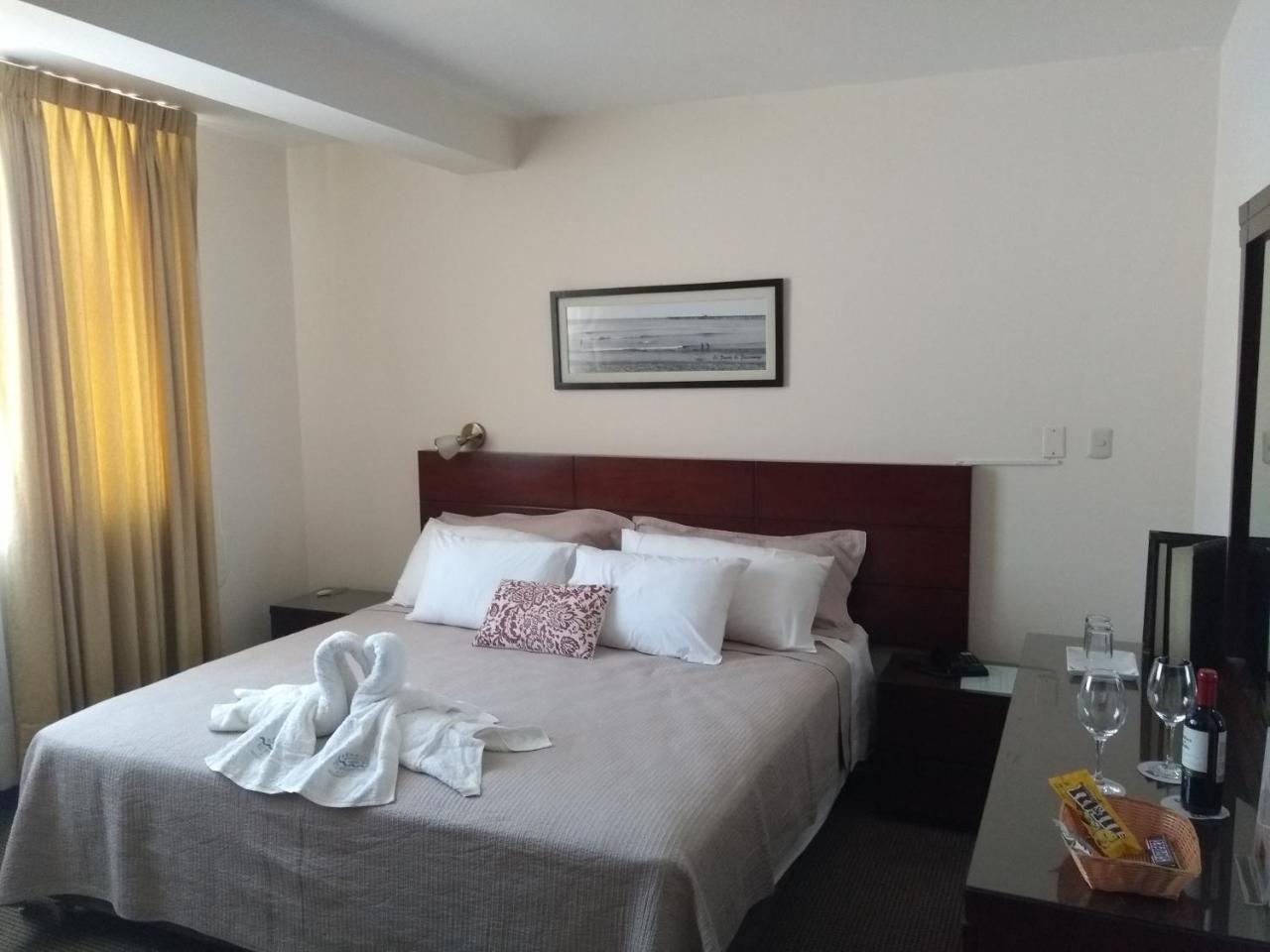 El Puerto Hotel Пакасмайо Екстериор снимка